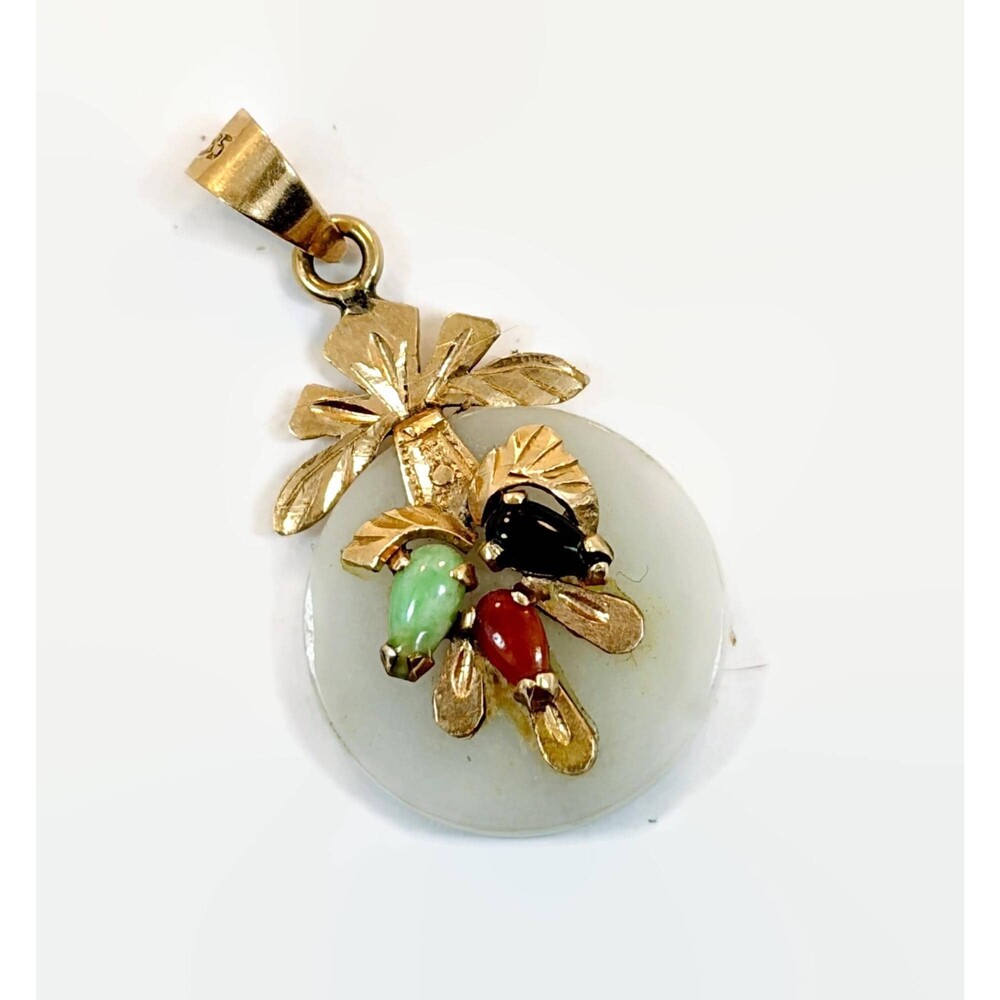 Jade Pendant, 14K, Yellow Gold, Green, Black, Red, 1950s